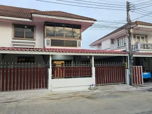 ขายบ้าน  บ้านธารารินทร์ คลอง 2 หน้ากว้าง คูคต ลำลูกกา ปทุมธานี CX-146193