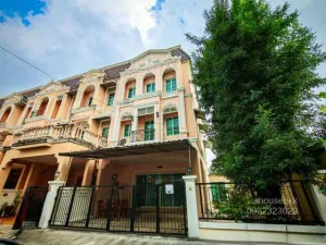 เช่าทาวน์เฮ้าส์/ทาวน์โฮม  เออร์เบิน สาทร บางแวก เขต ภาษีเจริญ กรุงเทพ CX-151322