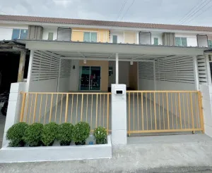 เช่าทาวน์เฮ้าส์/ทาวน์โฮม  พฤกษา 84/2 เพชรเกษม 63-วงแหวนฯ (2) รีโนเวทใหม่ หลักสอง เขต บางแค กรุงเทพ CX-152093